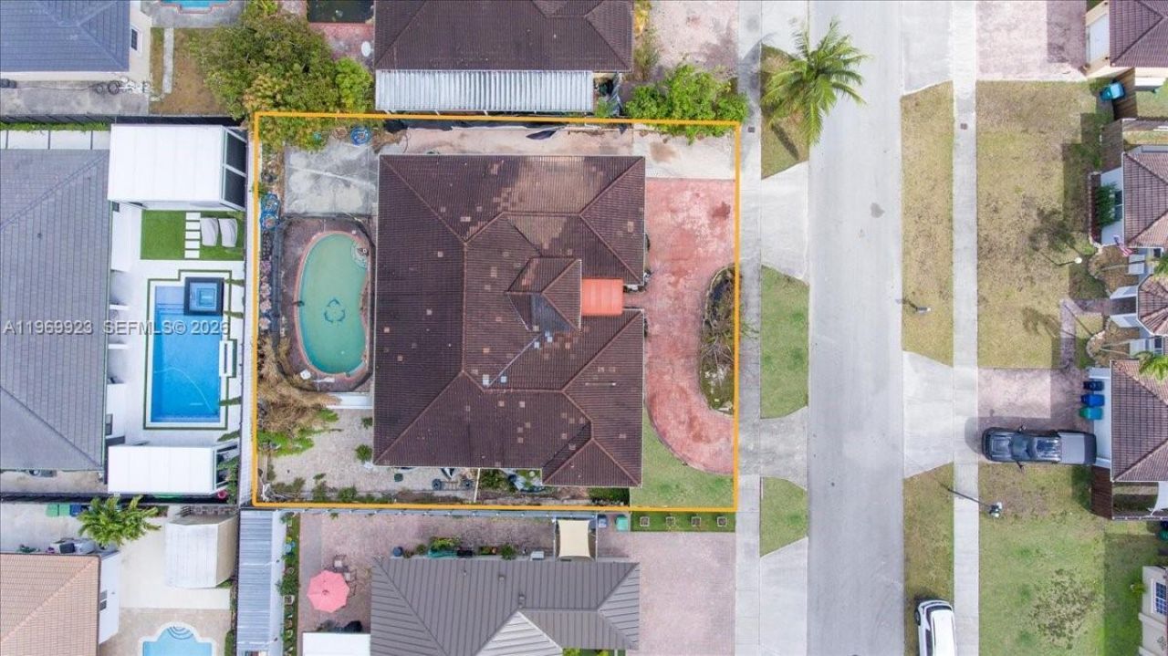 15431 SW 171st St , Miami, FL 33187 Photo