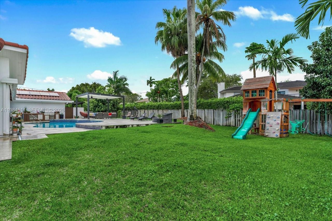 10126 SW 93rd Pl , Miami, FL 33176 Photo