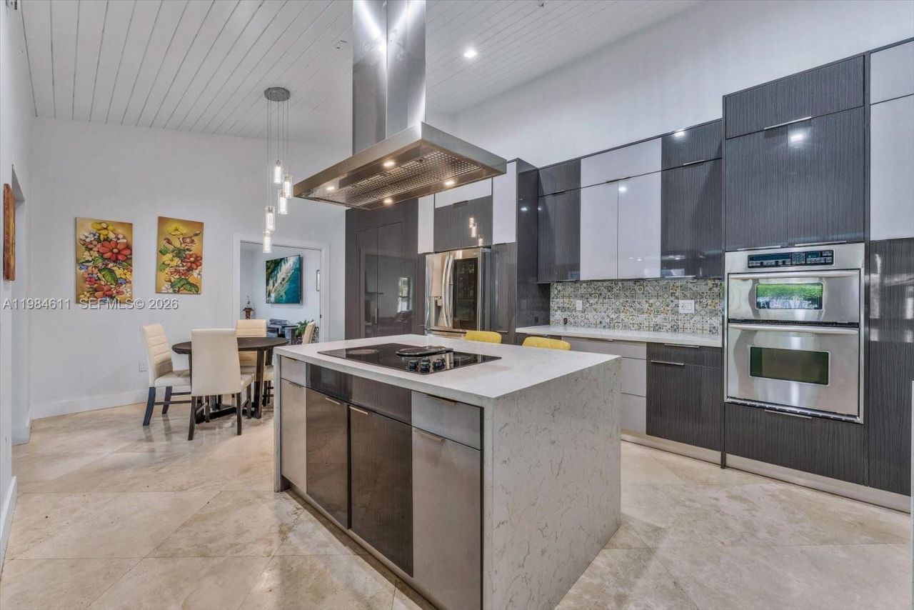 10126 SW 93rd Pl , Miami, FL 33176 Photo