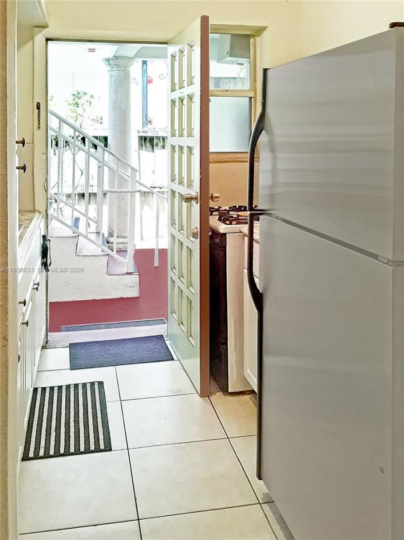 6930 Byron Ave , Unit 107, Miami Beach, FL 33141 Photo