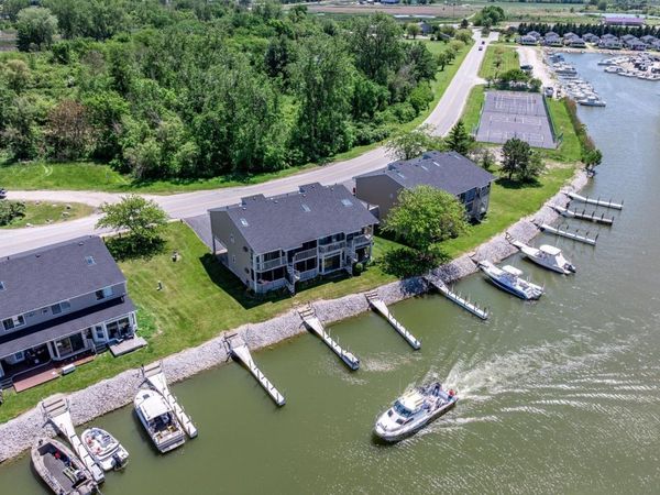6256 N Harris Harbor, Oak Harbor, OH 43449