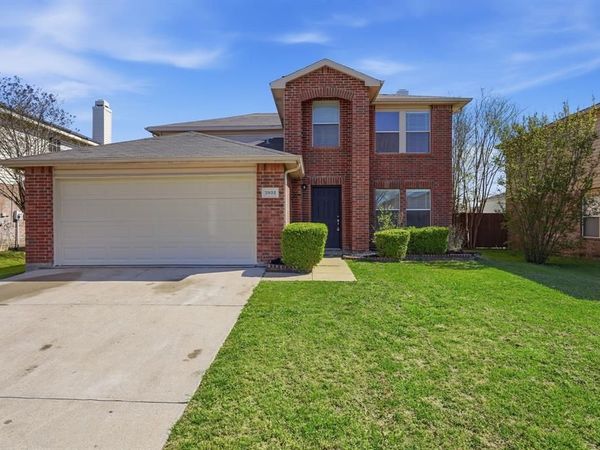 2932 Marco Drive, Grand Prairie, TX 75052