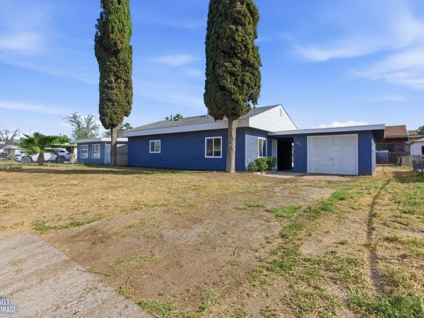315 Churchill Drive, Bakersfield, CA 93307