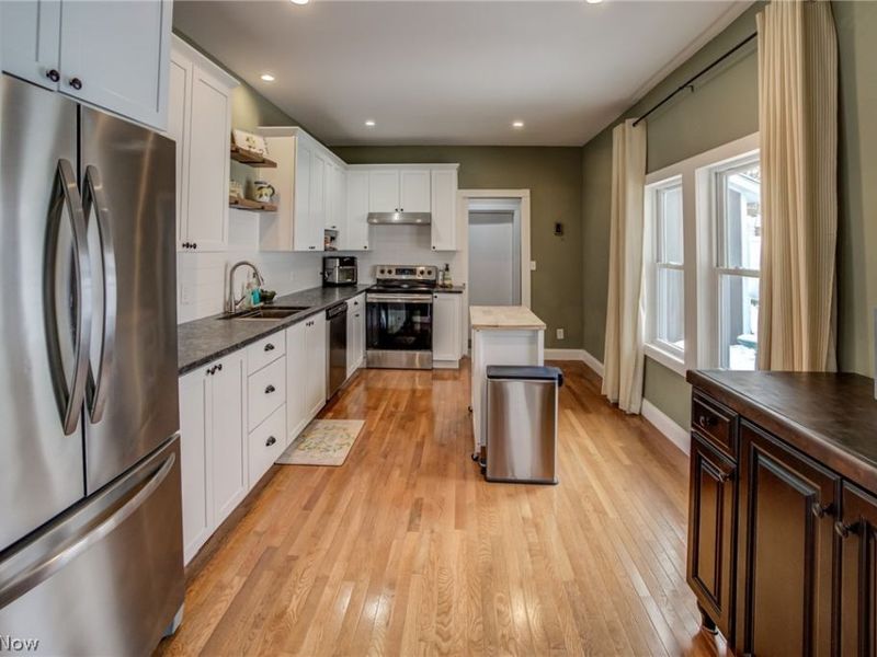 224 N Hambden, Chardon, OH 44024 Photo 28