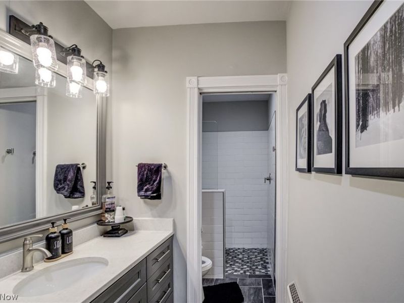 224 N Hambden, Chardon, OH 44024 Photo 37