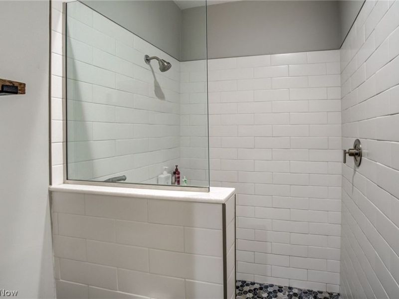 224 N Hambden, Chardon, OH 44024 Photo 38