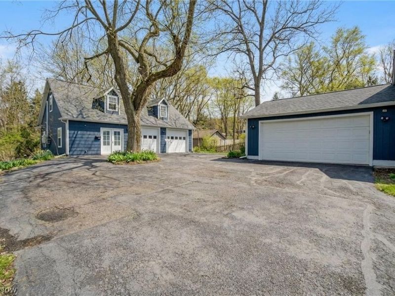 224 N Hambden, Chardon, OH 44024 Photo 5