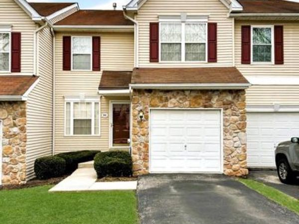 981 KATIE CIRCLE, ROYERSFORD, PA 19468