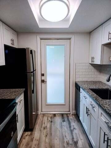 640 SE 2nd Avenue, Unit 212, Boynton Beach, FL 33435 Photo