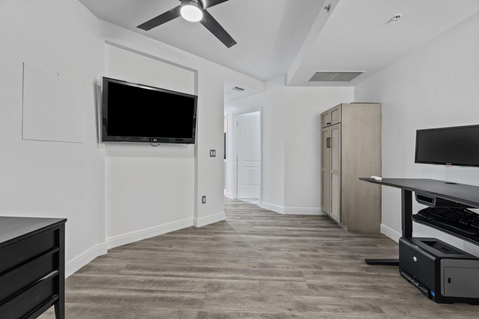 801 S Olive Avenue, Unit 615, West Palm Beach, FL 33401 Photo