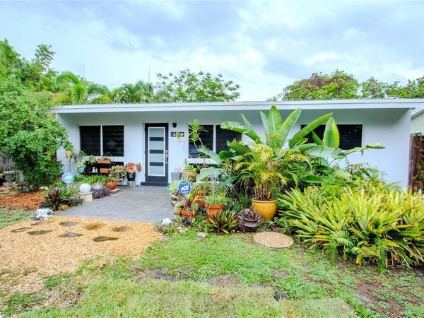 1032 SW 15th Terrace, Fort Lauderdale, FL 33312