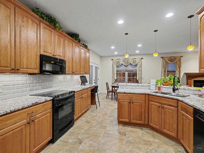 5705 Blackwolf, Colerain Township, OH 45247 Photo 5