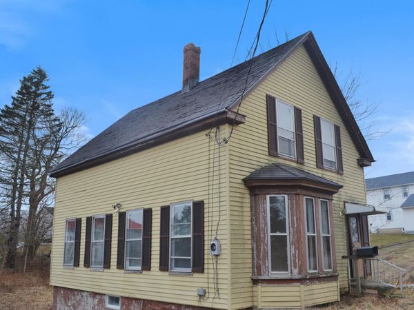 42 Shackford Street, Eastport, ME 04631