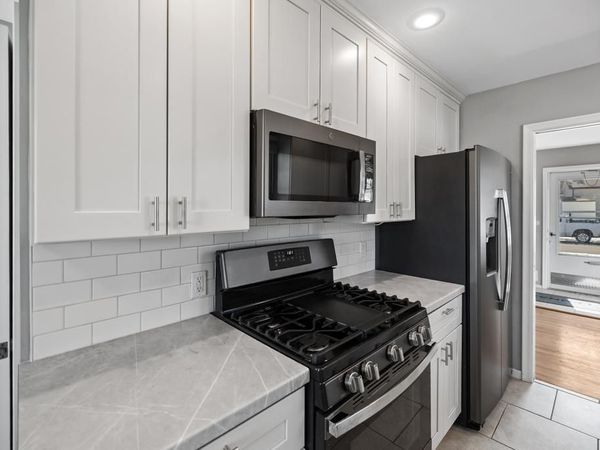 3619 71st Street E, Inver Grove Heights, MN 55076