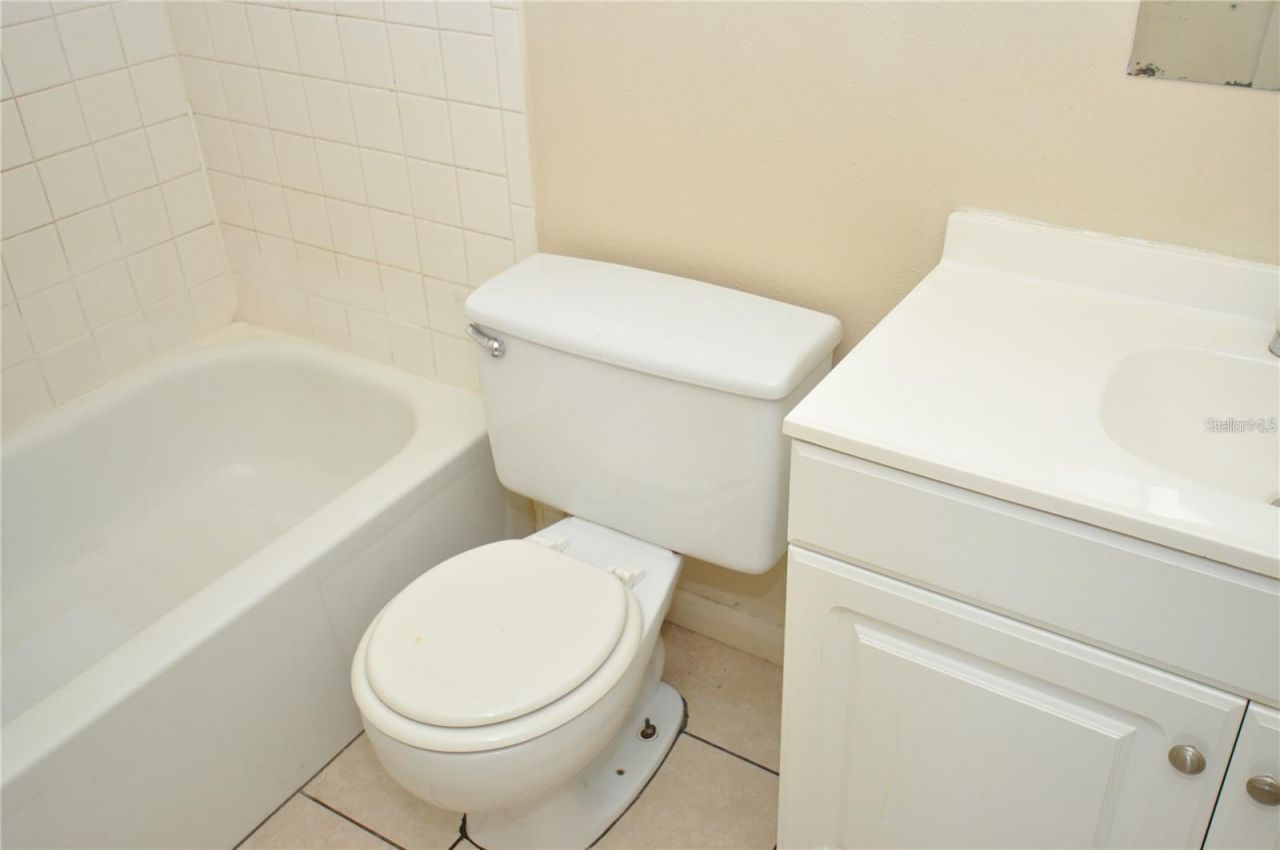 131 Denton Avenue , Auburndale, FL 33823 Photo