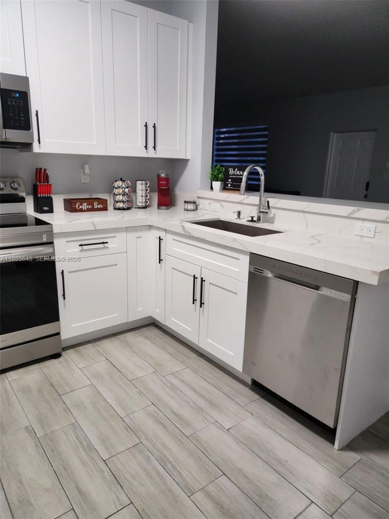 2712 NW 7th Ct , Fort Lauderdale, FL 33311 Photo