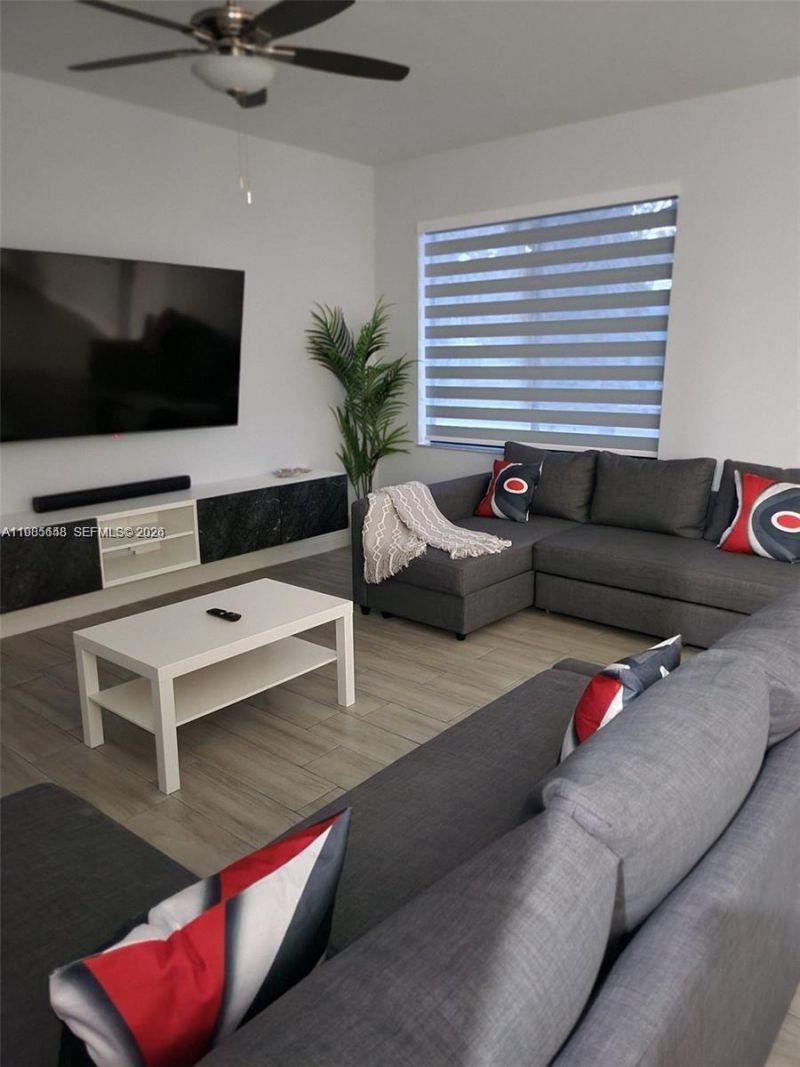 2712 NW 7th Ct , Fort Lauderdale, FL 33311 Photo