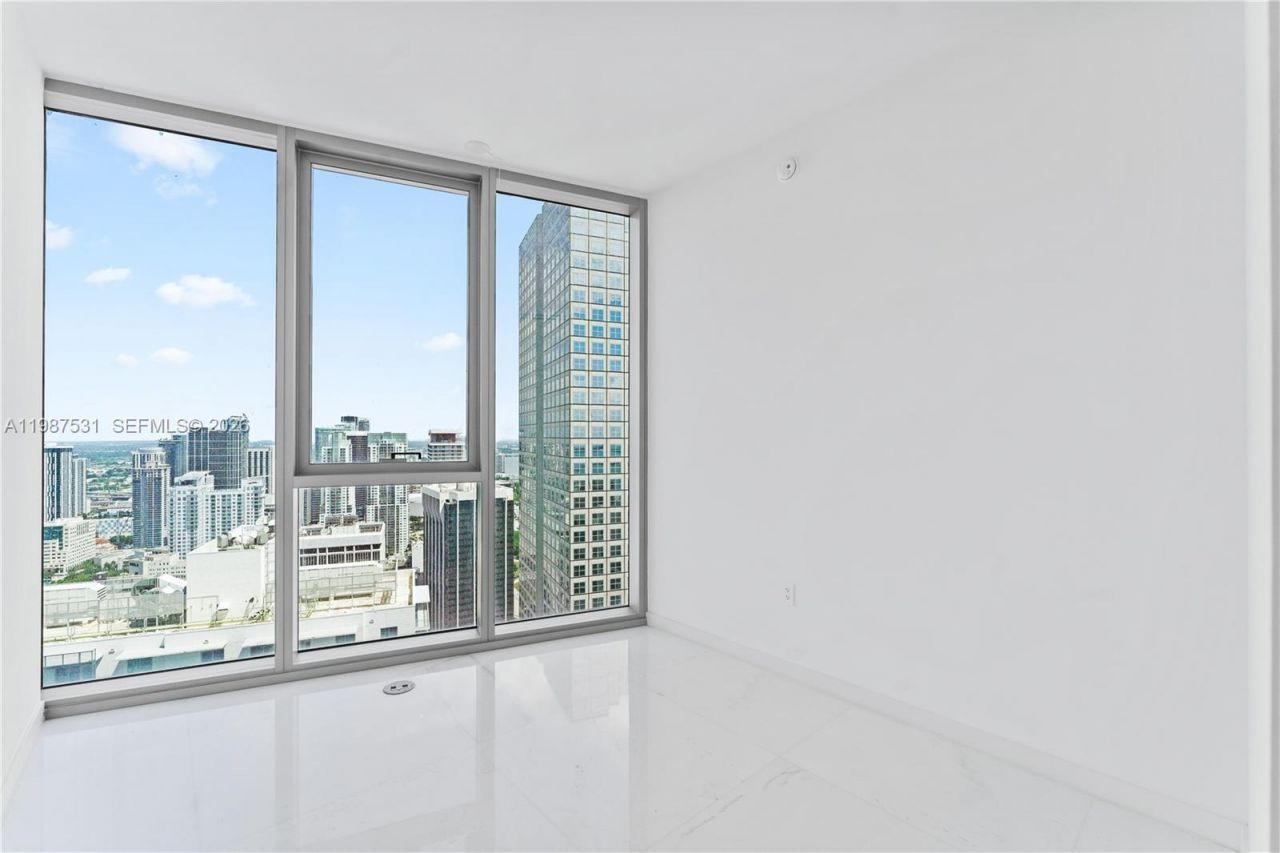 300 Biscayne Blvd Way , Unit 5003, Miami, FL 33131 Photo