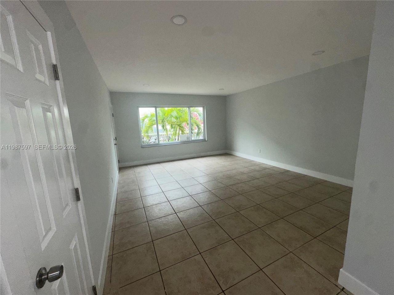 8125 Hawthorne Ave, Unit 1, Miami Beach, FL 33141 Photo