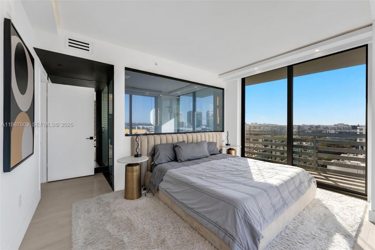 460 NE 28th St , Unit 1601, Miami, FL 33137 Photo