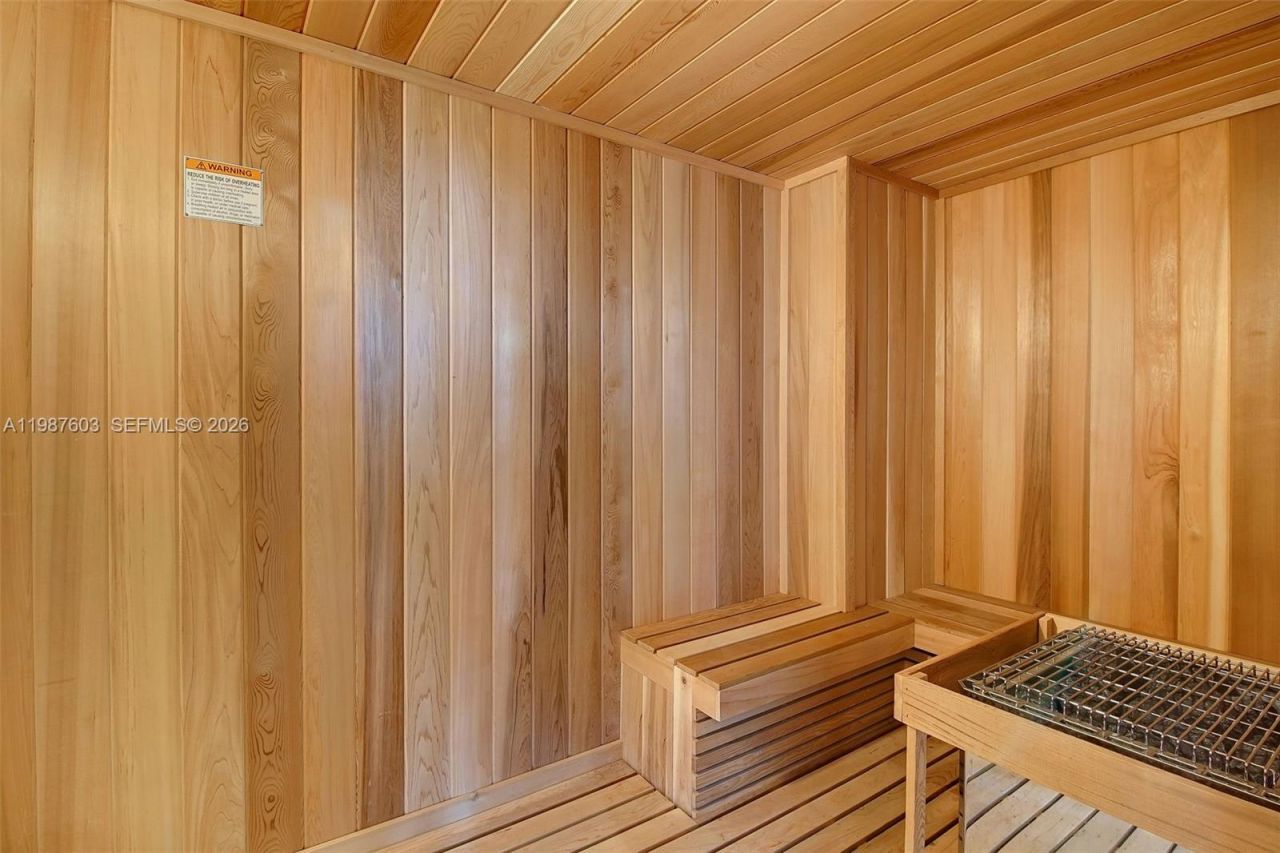 460 NE 28th St , Unit 1601, Miami, FL 33137 Photo