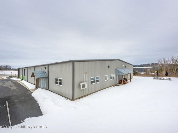 7 Salerno Drive, Unit 7, Ghent, NY 12075
