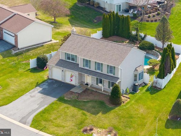 725 HESS COURT, WESTMINSTER, MD 21157