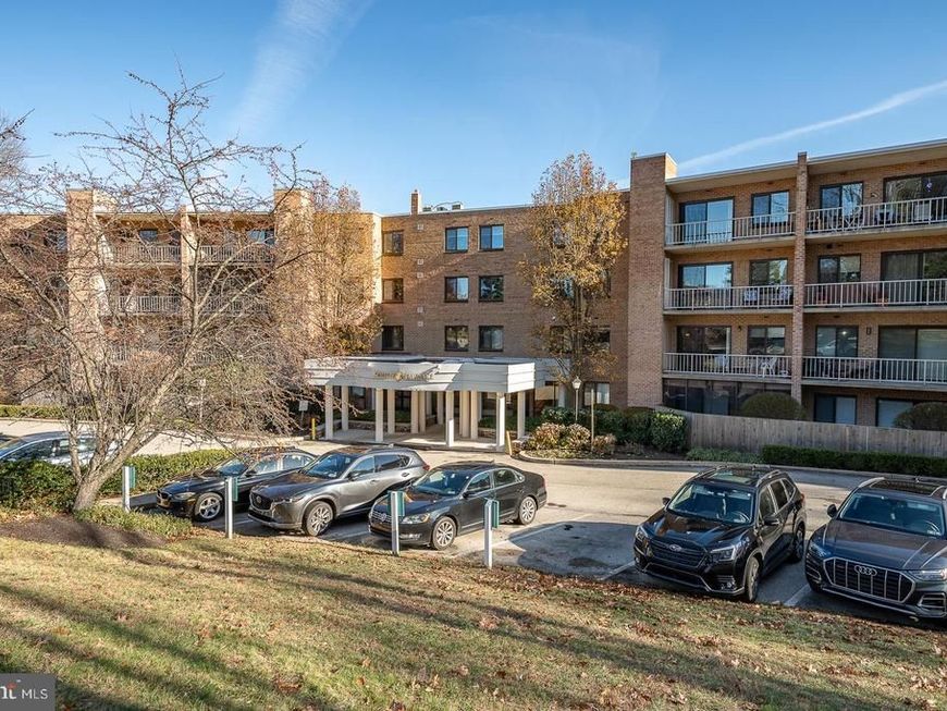 1637 Oakwood Drive , Unit S114, Penn Valley, PA 19072 Main Photo