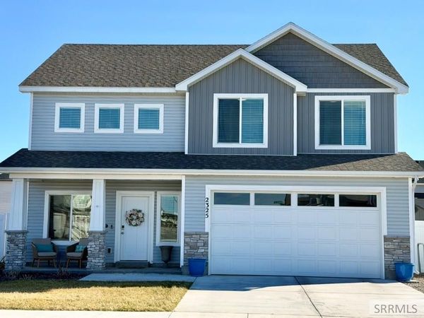 2325 W 860 S, REXBURG, ID 83440