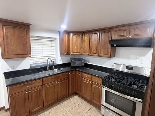 5623 S Kenneth Avenue, Unit G, Chicago, IL 60629