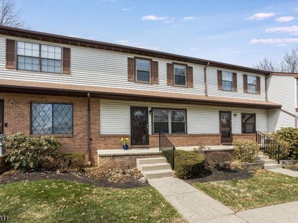 265 Riva Dr, Mansfield, NJ 07840