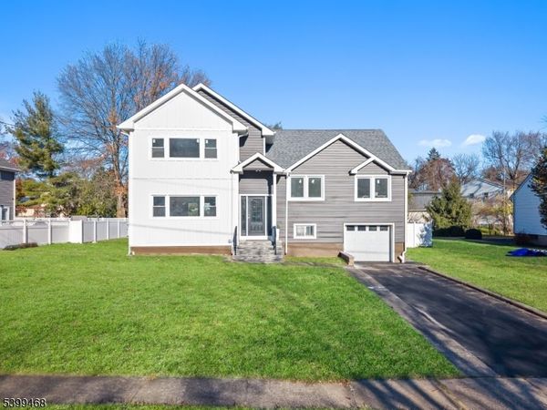 28 Charles St, Clifton, NJ 07013