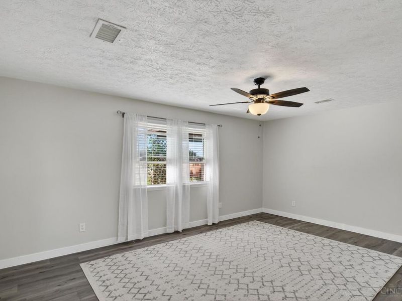 5373 Gabbard Drive, Trenton, OH 45067 Photo 6