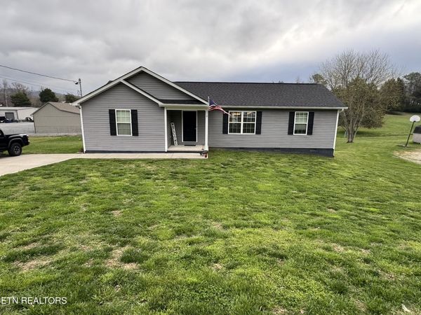 574 Monroe Rd, Maynardville, TN 37807