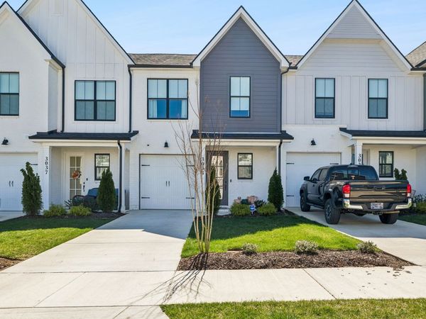 3033 Inman Dr , Thompsons Station, TN 37179