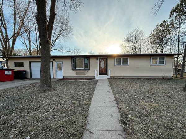 1111 S Halvorson Street , Redwood Falls, MN 56283
