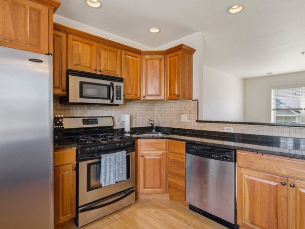1039 Islington Street, Unit 4, Portsmouth, NH 03801