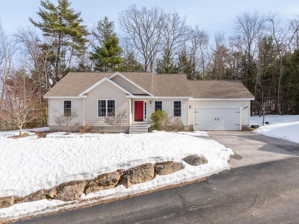 39 Sterling Drive, Laconia, NH 03246