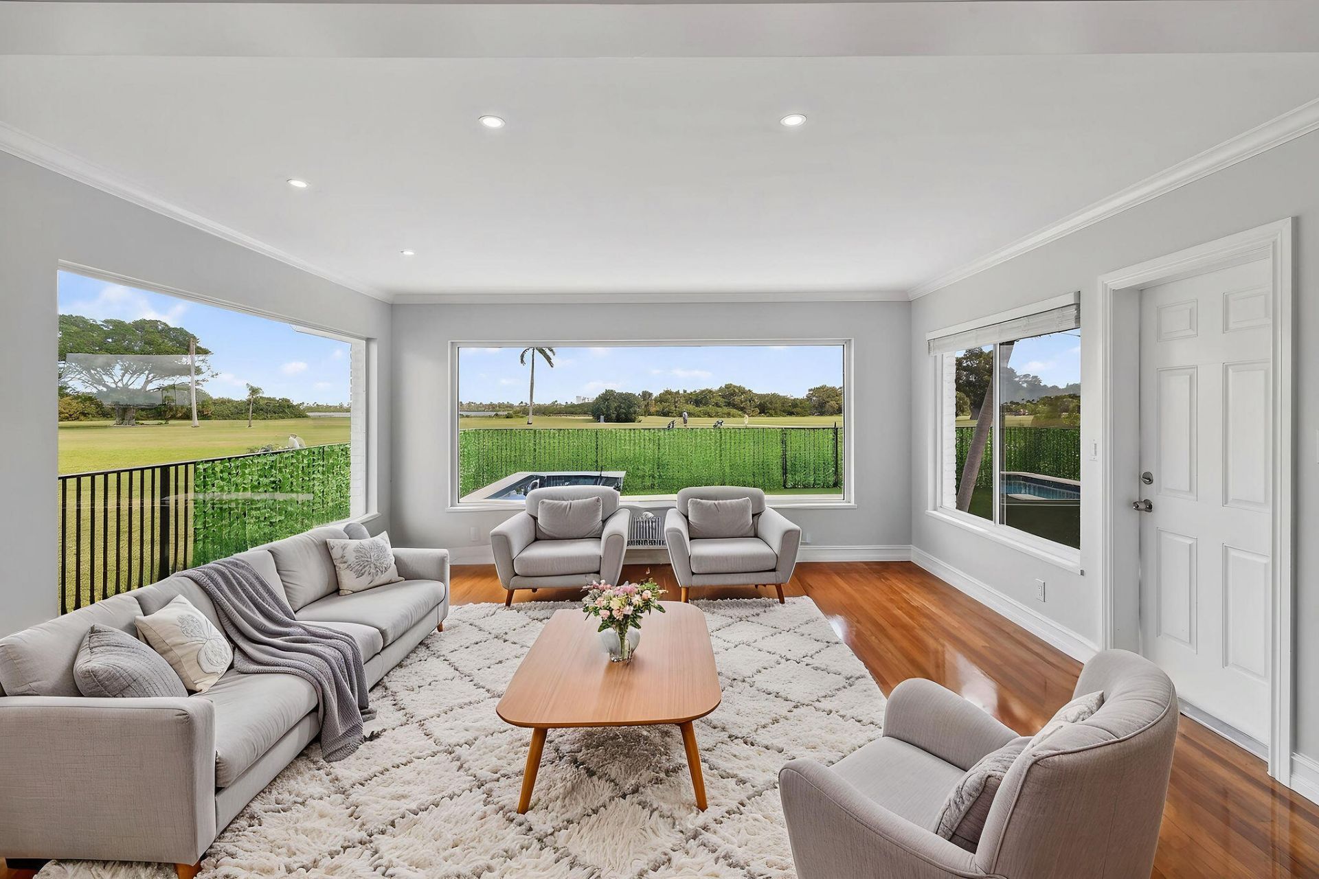 1102 N Golfview Road, Lake Worth Beach, FL 33460 Photo