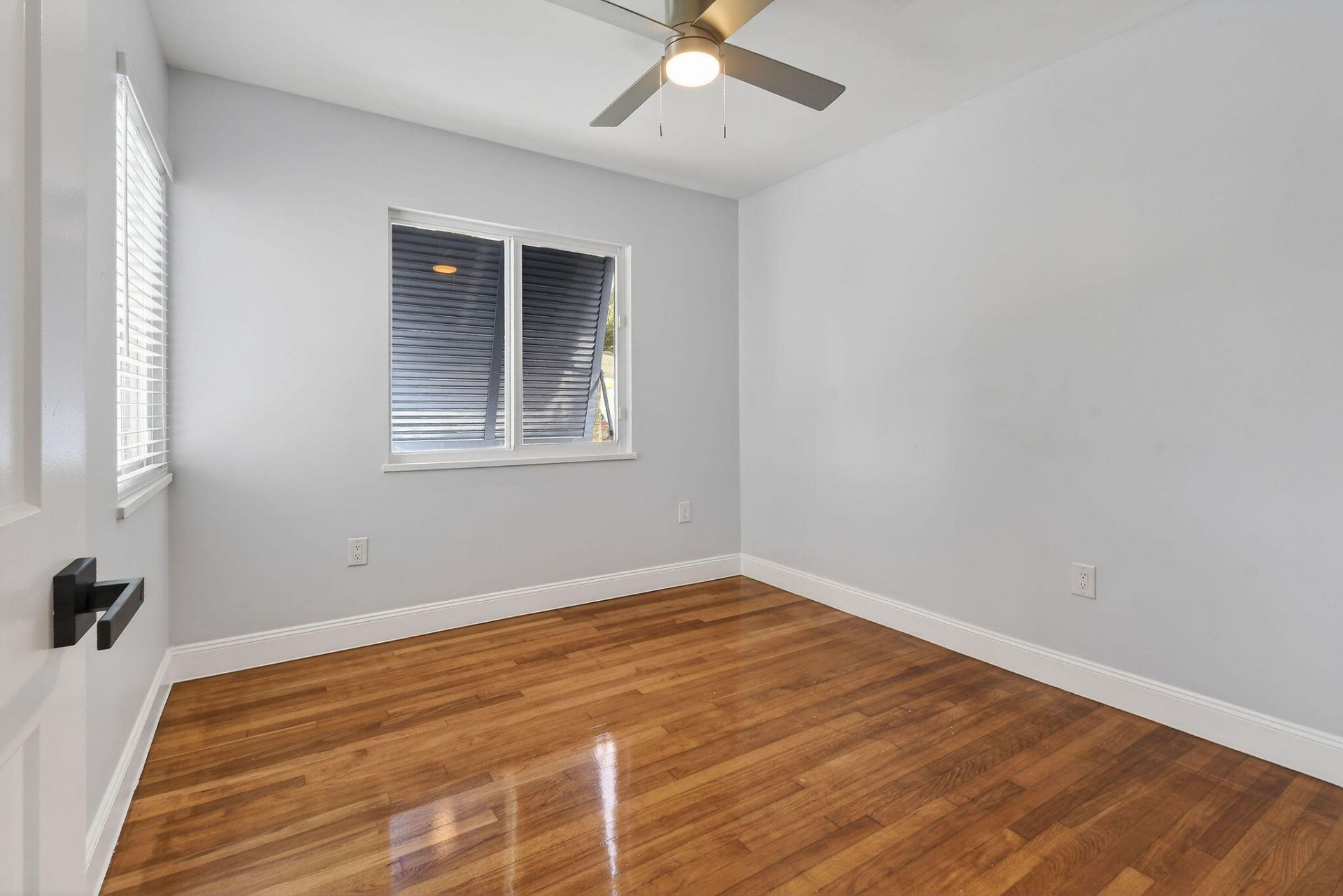 1102 N Golfview Road, Lake Worth Beach, FL 33460 Photo