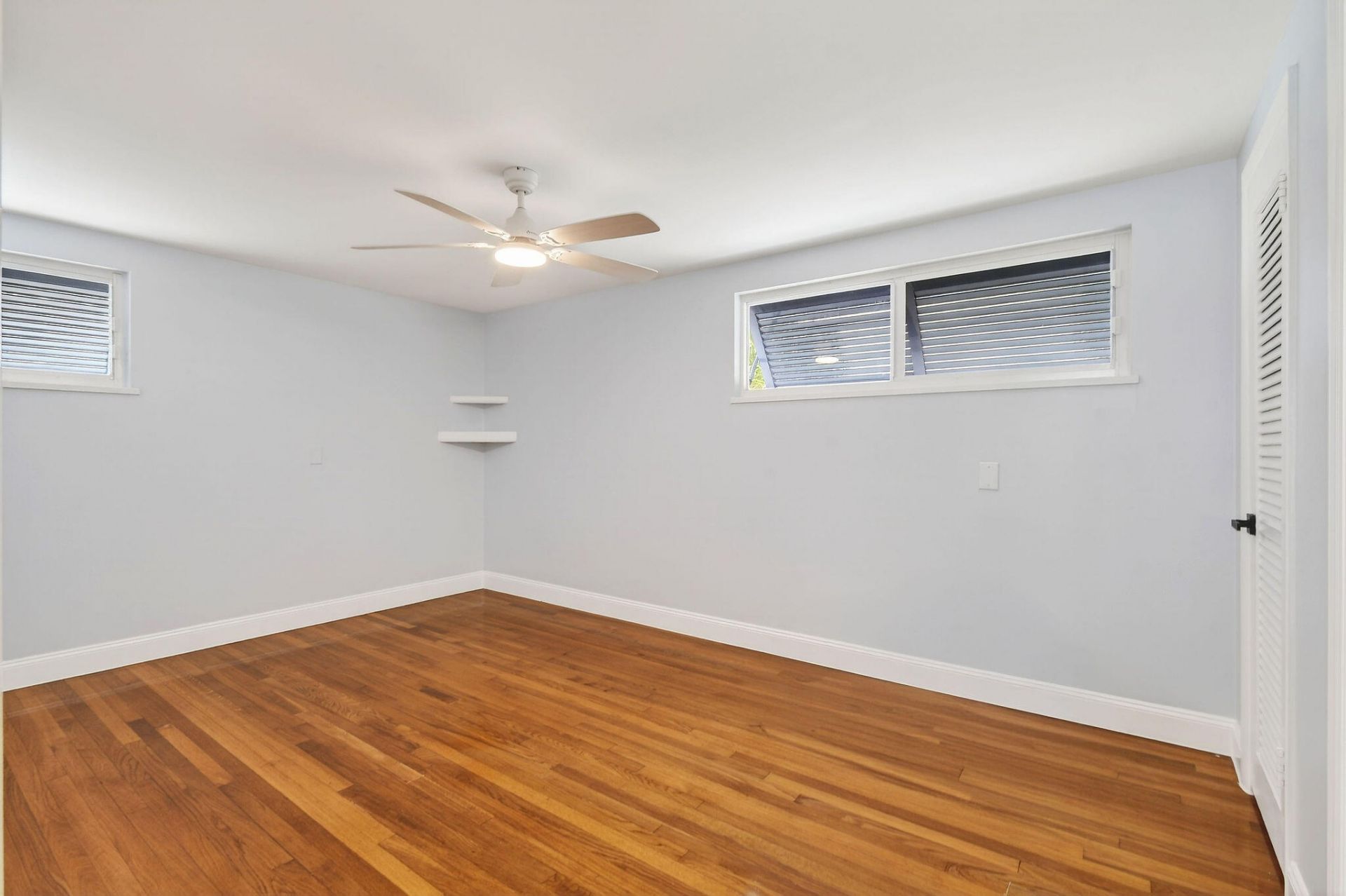 1102 N Golfview Road, Lake Worth Beach, FL 33460 Photo