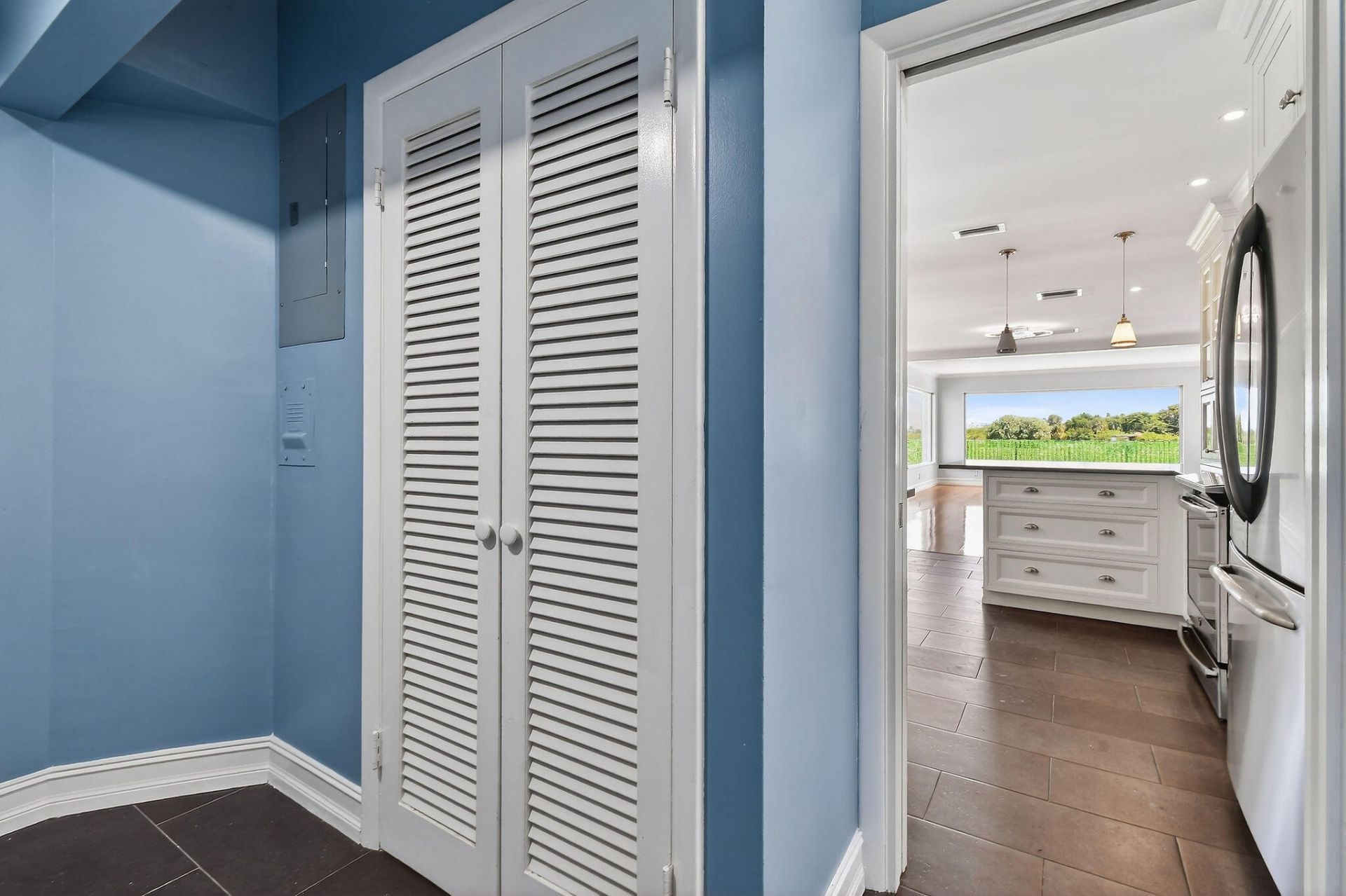 1102 N Golfview Road, Lake Worth Beach, FL 33460 Photo