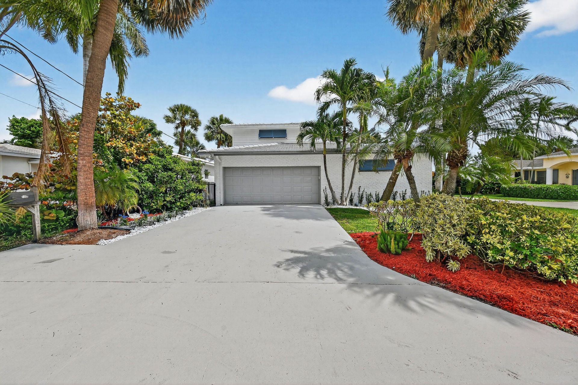 1102 N Golfview Road, Lake Worth Beach, FL 33460 Photo