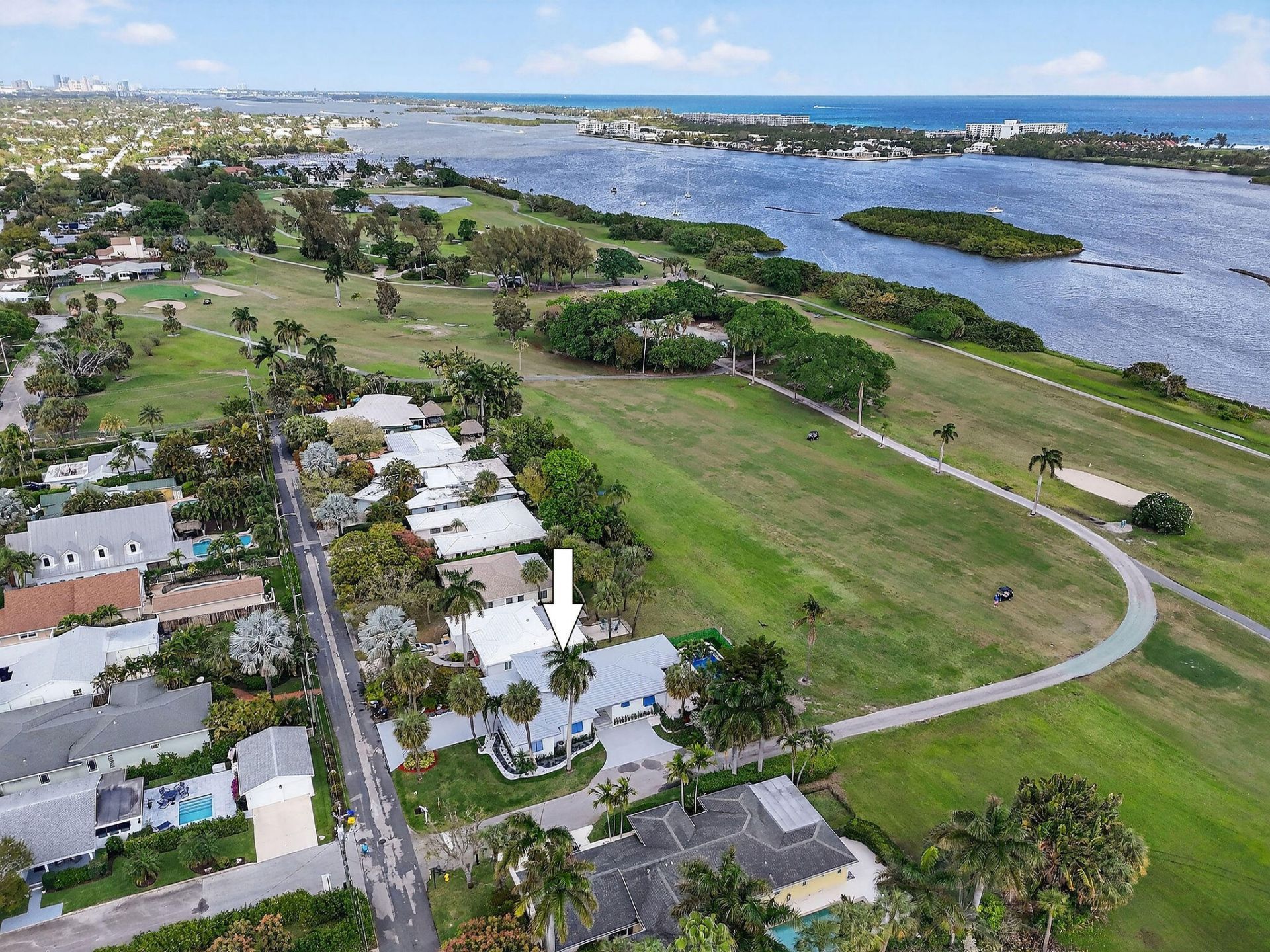 1102 N Golfview Road, Lake Worth Beach, FL 33460 Photo