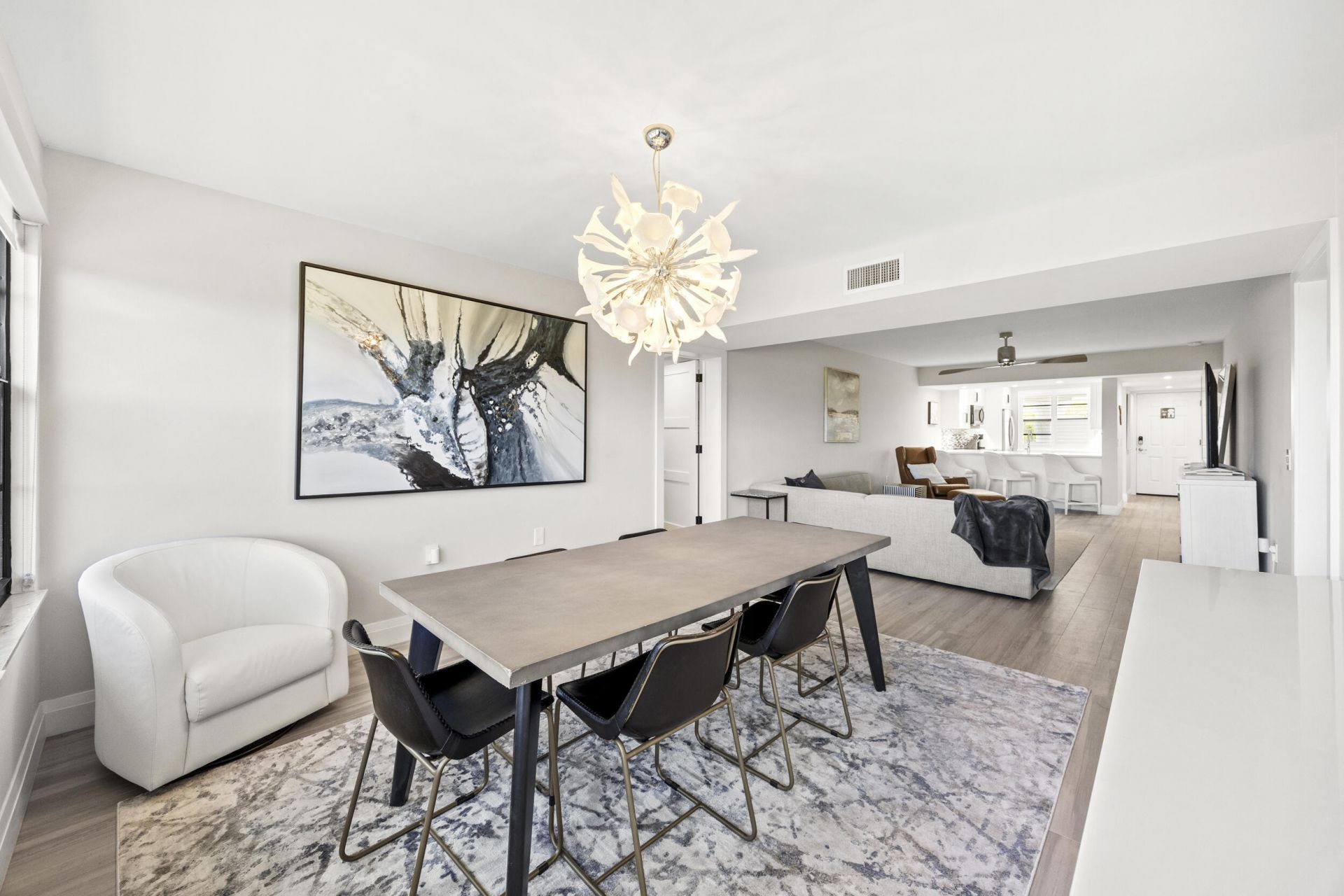 6061 Balboa Circle, Unit 403, Boca Raton, FL 33433 Photo