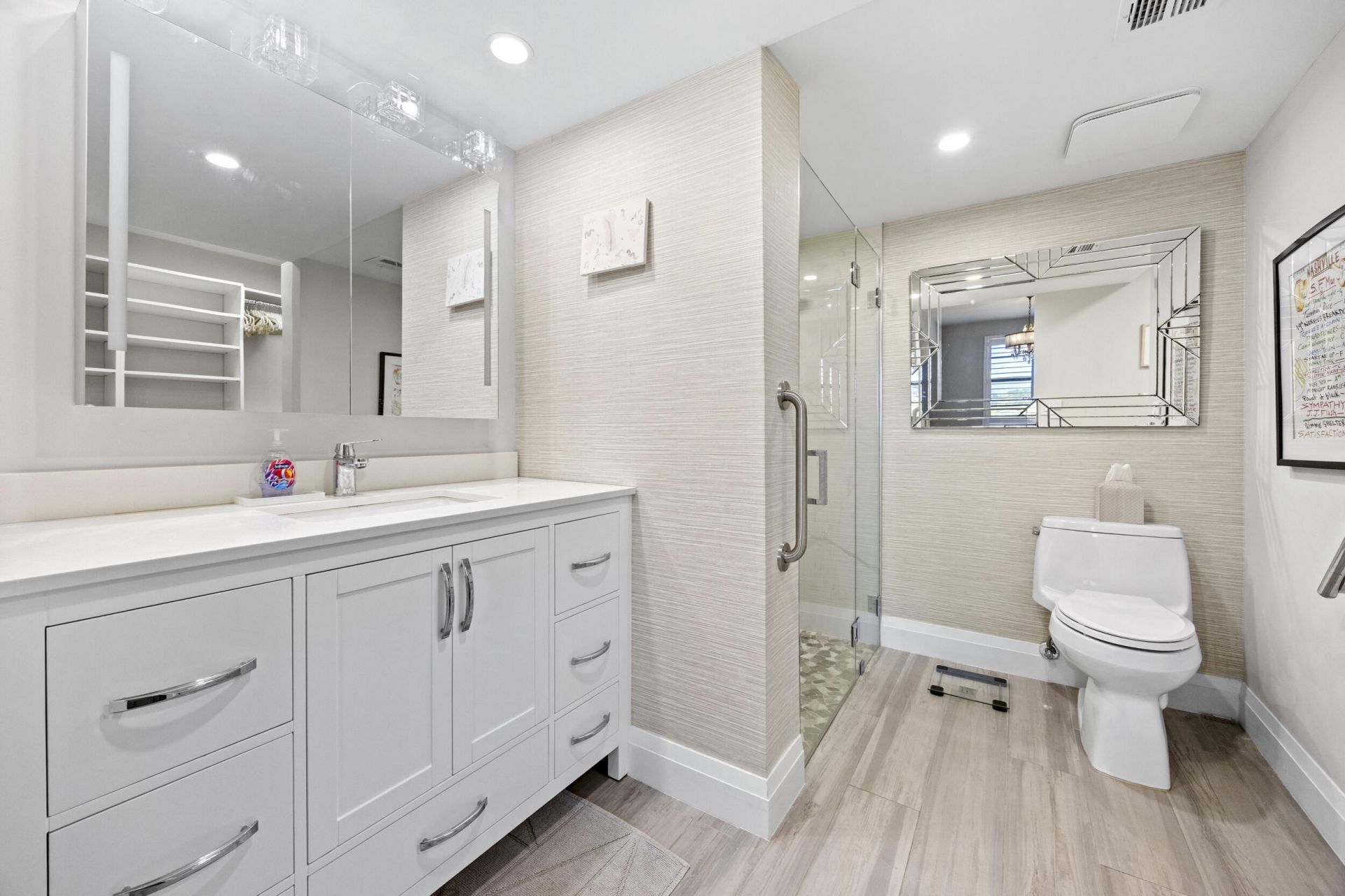 6061 Balboa Circle, Unit 403, Boca Raton, FL 33433 Photo