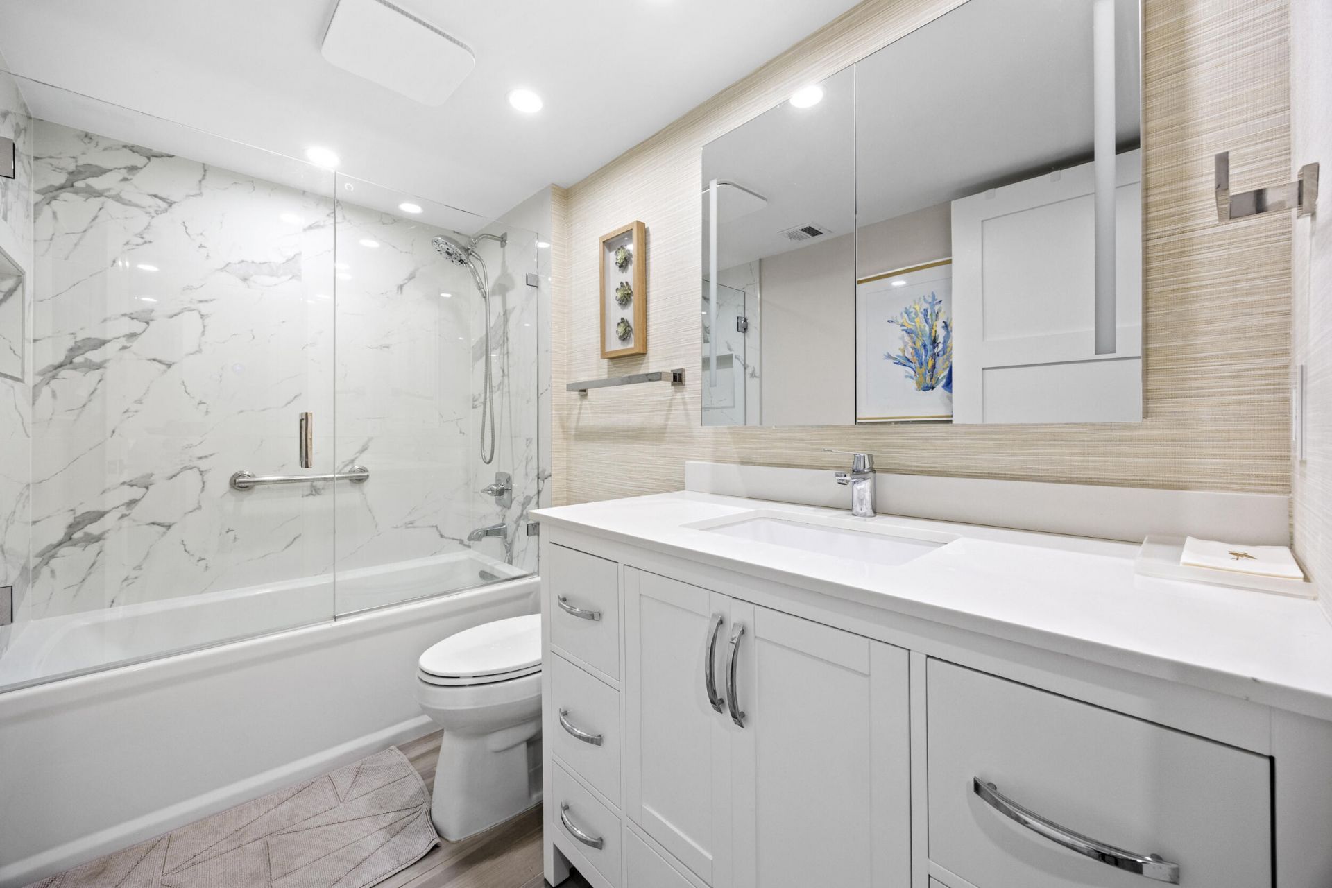 6061 Balboa Circle, Unit 403, Boca Raton, FL 33433 Photo