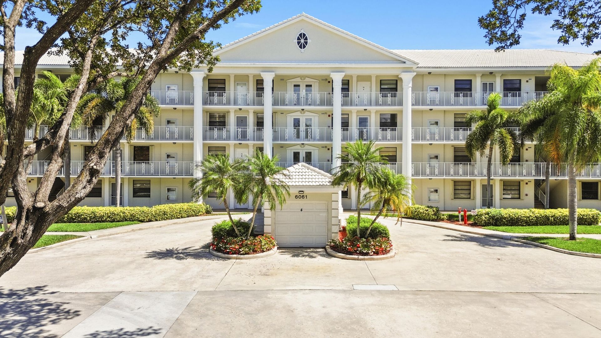6061 Balboa Circle, Unit 403, Boca Raton, FL 33433 Photo