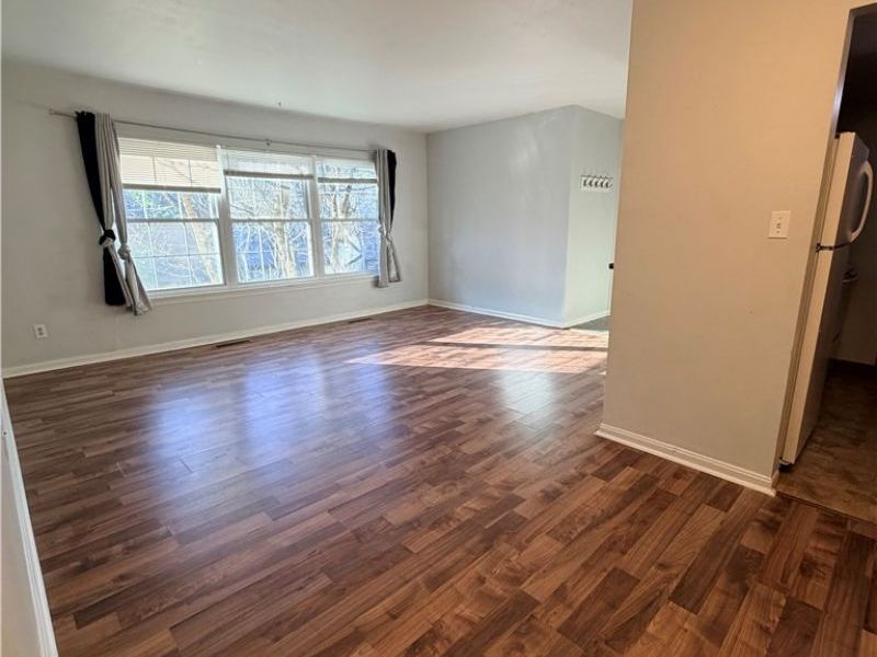 6910 Carriage Hill Drive, Unit 202, Brecksville, OH 44141 Photo 21