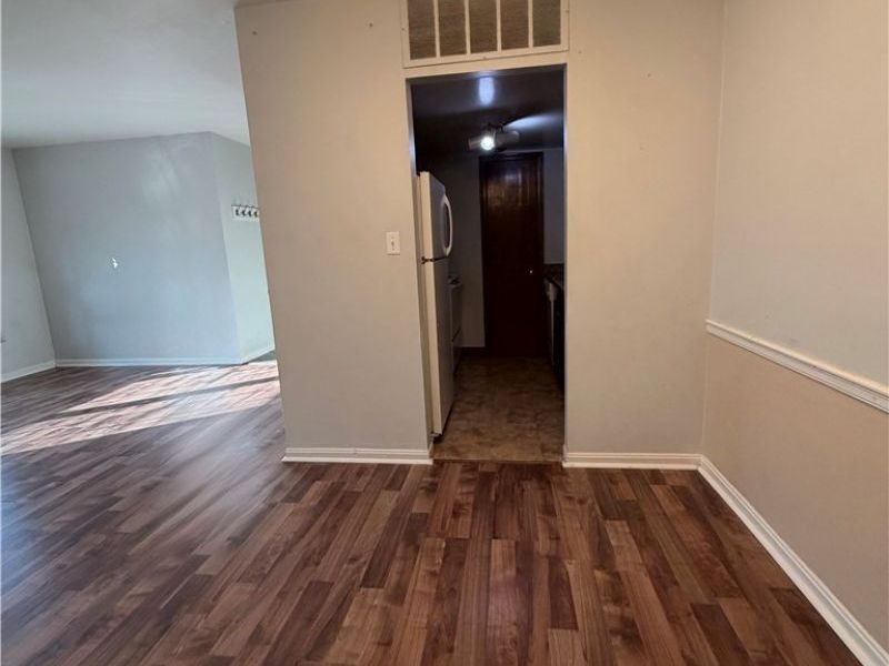 6910 Carriage Hill Drive, Unit 202, Brecksville, OH 44141 Photo 7